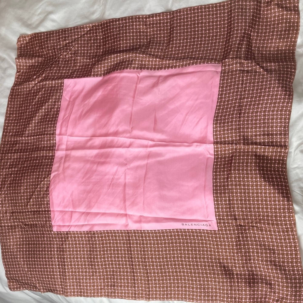 Vintage Pink Balenciaga Silk Scarf - Picture 4 of 4
